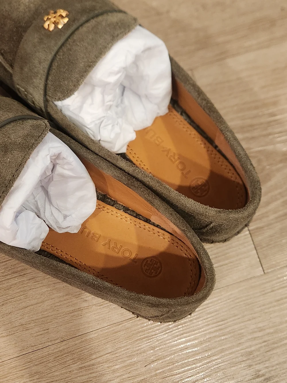 NWT Tory Burch Seaside Olive Green Suede Espradrille Double T Loafers Women's 6